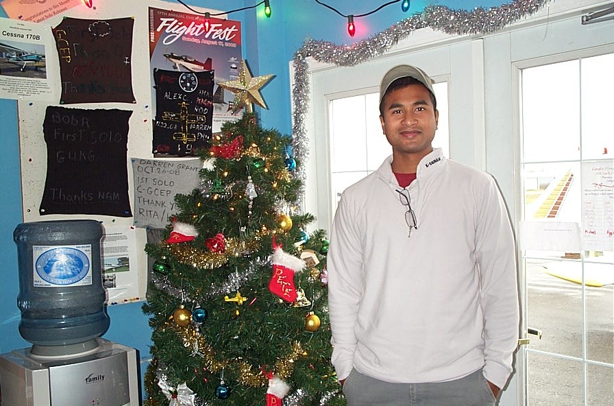 Commercial Pilot Graduate Praeman Pillay, back on the Westcoast to visit his Family, while on leave from flying his deHavilland Canada DHC-2 Beaver (below) for Transwest Airways in Northern Saskatchewan.  Langley Flying School.  